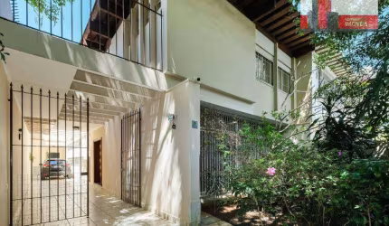 Vendo casa R. Urbanizadora, 209 - Sumaré, 4 dorms, 4 vagas, 269m²