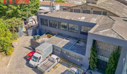 Galpão à venda na Vila Anastácio, 2690m2 de AC, R. Jorge Nunes Kehdi, 240 - Vila Anastácio