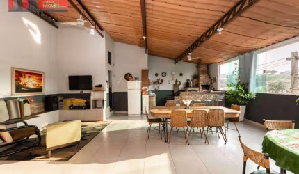 Imóvel com renda, R. Joaquim Oliveira Freitas, 2036 - Parque São Domingos, 372m²