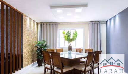 Sobrado de Alto Padrão 4 Suites à venda, 320 m² - Cidade São Francisco - São Paulo/SP