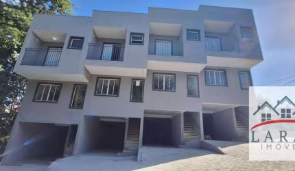 Village com 2 dorm 1 sendo suite à venda, 104 m² por R$ 460.000 - Vila D'Este - Cotia/SP