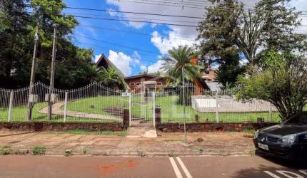 Casa à venda, 322 m² por R$ 2.300.000,00 - Lago Parque - Londrina/PR