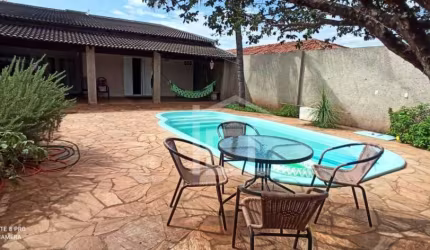 Casa à venda, 200 m² por R$ 700.000,00 - San Conrado - Londrina/PR