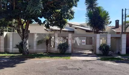 Casa com 3 quartos para alugar, 211 m² por R$ 4.800/mês - Granville Parque Residencial - Zona Sul de Londrina/PR