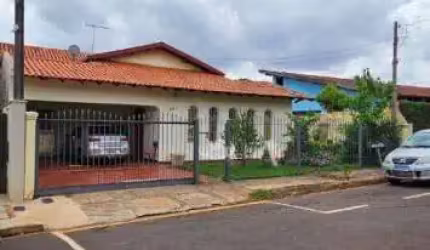 Casa com 4 quartos à venda, 229 m² por R$ 890.000 - Lago Parque - Londrina/PR