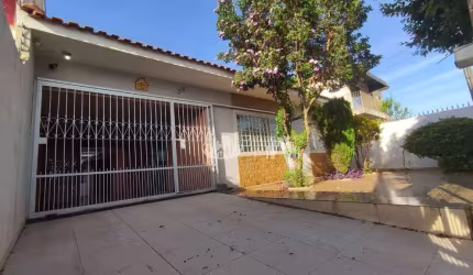 Casa com 5 quartos à venda, 140 m² por R$ 570.000 - Pacaembu - Londrina/PR