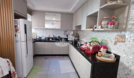 Casa à venda, 170 m² por R$ 450.000,00 - Jardim Acapulco - Londrina/PR