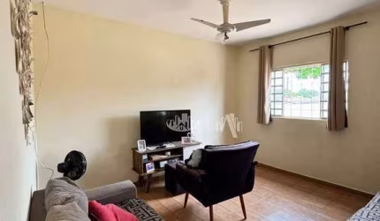 Casa com 3 quartos à venda, 192 m² por R$ 420.000 - Tarobá - Zona Sul de Londrina/PR