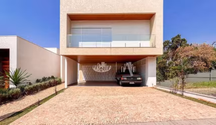 Casa à venda, 300 m² por R$ 3.000.000,00 - Ville Campestre - Londrina/PR