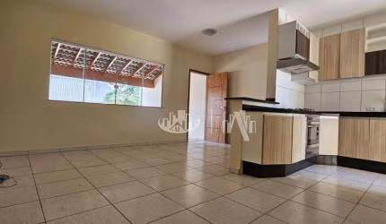 Casa com 3 quartos  venda, 110 m² por R$ 350.000 - Residencial José B Almeida - Zona Sul de Londrina/PR