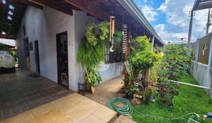 Casa com 3 quartos à venda, 208 m² por R$ R$ 698.000 - Antares - Zona Leste de Londrina/PR
