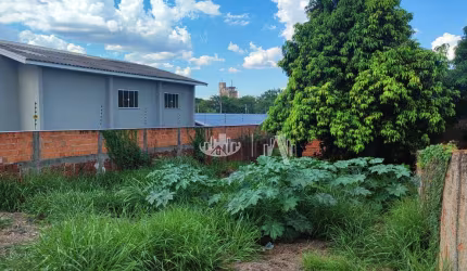 Terreno à venda, 360 m² por R$ 550.000,00 - Aeroporto - Londrina/PR