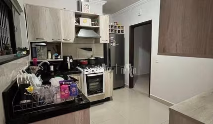 Casa com 3 quartos para alugar, 110 m² por R$ 3.700/mês - Jardim Presidente - Zona Oeste de Londrina/PR