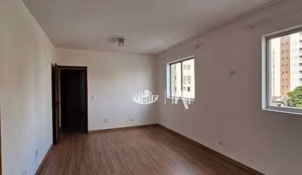 Apartamento com 3 quartos para alugar, 95 m² por R$ 3.200/mês - Centro - Londrina/PR