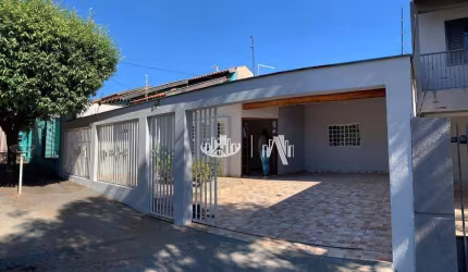 Casa com 3 quartos à venda, 125 m² por R$ 590.000 - H.U. - Londrina/PR