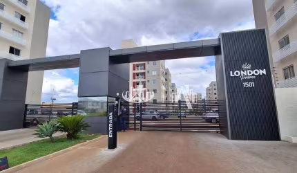 Apartamento com 2 quartos para alugar, 45 m² por R$ 1.270/mês - Jardim Maria Celina - Londrina/PR