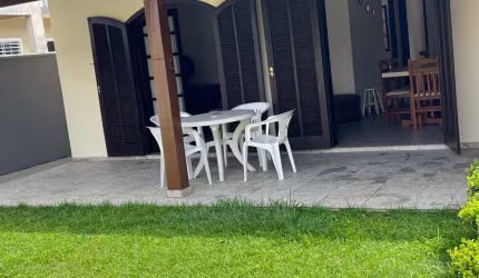Casa/ Sobrado para alugar  com 3 quarto(s)