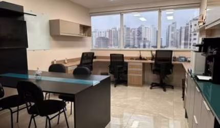 Sala em Praia da Costa - Vila Velha, ES