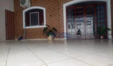 Casa com 5 dormitórios à venda por R$ 1.500.000,00 - Jardim Satélite - São José dos Campos/SP