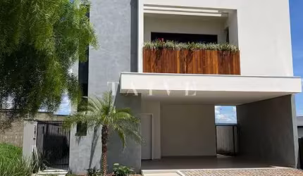 Casa à venda de 235m²/ 2 suítes c/ sacadas (sendo 1 c/ hidro)/2 vagas - Cond. Arangua - Parque Tauá