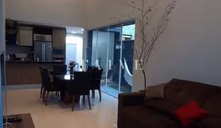 Casa à venda/ 3 quartos (sendo 1 suíte master com hidro)- Cond. Royal Maison Londrina, PR