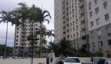 Apartamento com 2 quartos à venda na Estrada dos Bandeirantes, Camorim, Rio de Janeiro, 50 m2 por R$ 300.000