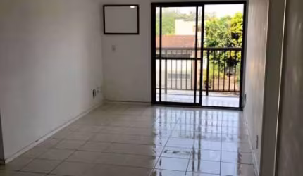 Apartamento com 3 quartos à venda na Estrada dos Bandeirantes, Jacarepaguá, Rio de Janeiro, 85 m2 por R$ 450.000