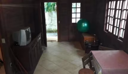 Casa com 2 quartos à venda na Rua Timboaçu, Jacarepaguá, Rio de Janeiro, 117 m2 por R$ 320.000
