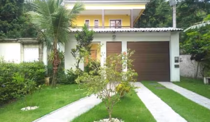 Casa em condomínio fechado com 3 quartos à venda na Alameda do Jequitibá, Vargem Grande, Rio de Janeiro, 230 m2 por R$ 859.900