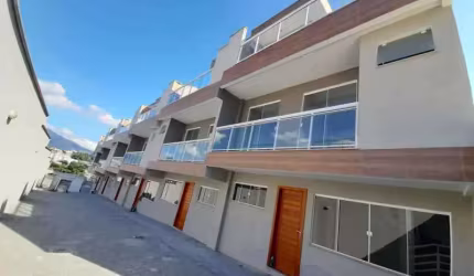 Casa em condomínio fechado com 3 quartos à venda na Rua Manuel Vieira, Taquara, Rio de Janeiro, 90 m2 por R$ 450.000