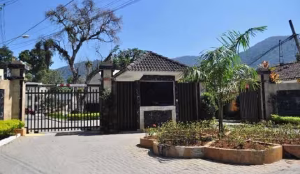 Casa em condomínio fechado com 3 quartos à venda na Estrada Pacui, Vargem Grande, Rio de Janeiro, 120 m2 por R$ 439.900