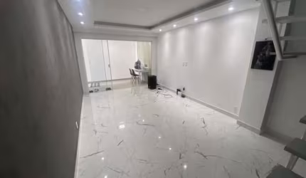 Casa em condomínio fechado com 3 quartos à venda na Rua Itamatare, Curicica, Rio de Janeiro, 105 m2 por R$ 350.000
