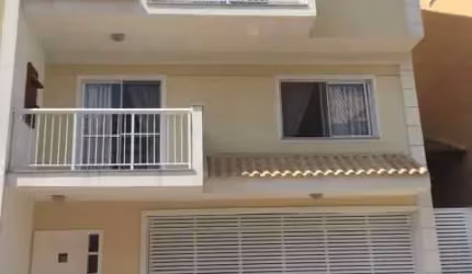 Casa em condomínio fechado com 4 quartos à venda na Rua Agrolândia, Freguesia (Jacarepaguá), Rio de Janeiro, 166 m2 por R$ 920.000