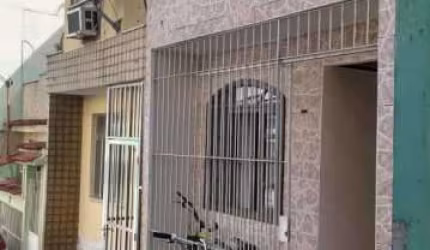 Casa com 2 quartos à venda na Rua do Pirilampo, Curicica, Rio de Janeiro por R$ 249.900
