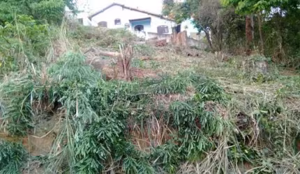 Terreno em condomínio fechado à venda na Estrada da Boiuna, Taquara, Rio de Janeiro por R$ 110.000