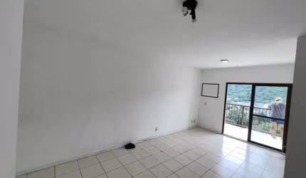 Apartamento com 4 quartos à venda na Estrada dos Bandeirantes, Jacarepaguá, Rio de Janeiro, 96 m2 por R$ 490.000