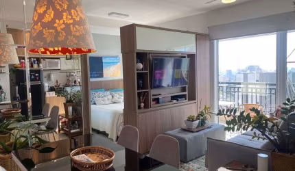 VENDE-SE  APARATAMENTO DE 1 QUARTO COM VARANDA E  LAZER COMPLETO NO TATUAPÉ