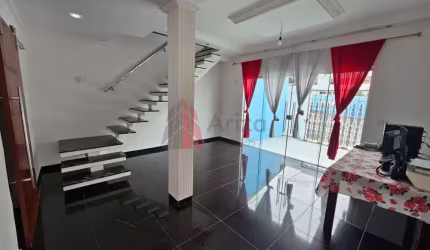 Casa com  4 quartos para venda em Mogi das Cruzes - SP