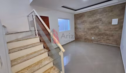 Casa reformada  com 2 quartos e área gourmet