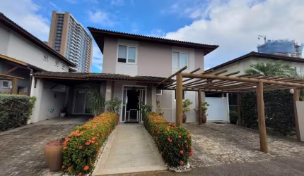 Verdes Mares - Patamares, 419m², 4 Quartos, Armários, 4 Vagas