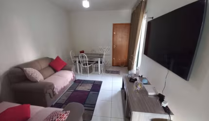 Apartamento com 2 quartos à venda no Jardim Patrícia, Uberlândia  por R$ 180.000