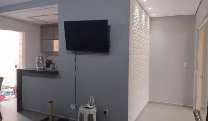 Casa com 2 quartos à venda no Novo Mundo, Uberlândia  por R$ 350.000