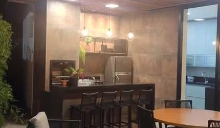 Casa em condomínio fechado com 4 quartos à venda no Grand Ville, Uberlândia  por R$ 1.780.000