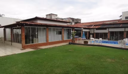 Casa com 4 quartos à venda na Cidade Jardim, Uberlândia  por R$ 1.250.000