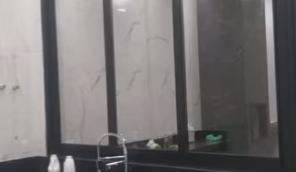 Casa com 3 quartos à venda em Granada, Uberlândia  por R$ 830.000