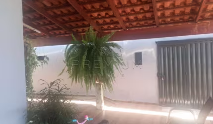 Casa com 5 quartos à venda no Chácaras Tubalina e Quartel, Uberlândia  por R$ 620.000