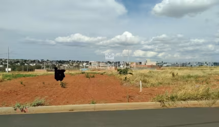 Terreno à venda no Alto Umuarama, Uberlândia  por R$ 250.000