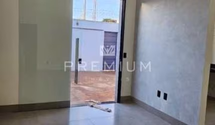 Casa com 3 quartos à venda no Jardim Brasília, Uberlândia  por R$ 450.000