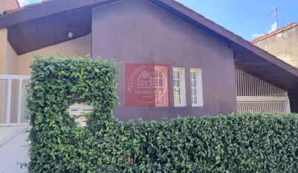 Casa a venda  em Jundiai