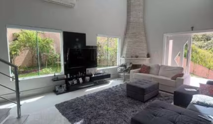 Casa com 3 dormitórios à venda, 411 m² por R$ 2.400.000,00 - Condomínio Arujazinho I, II e III - Arujá/SP